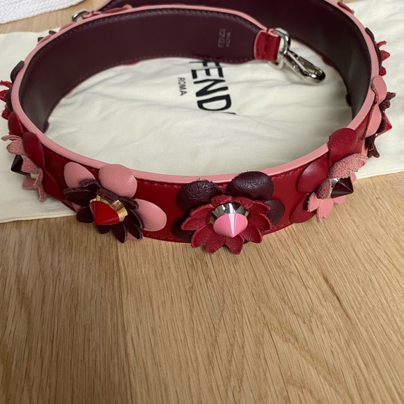 Fendi Strap - Picture 3 of 5